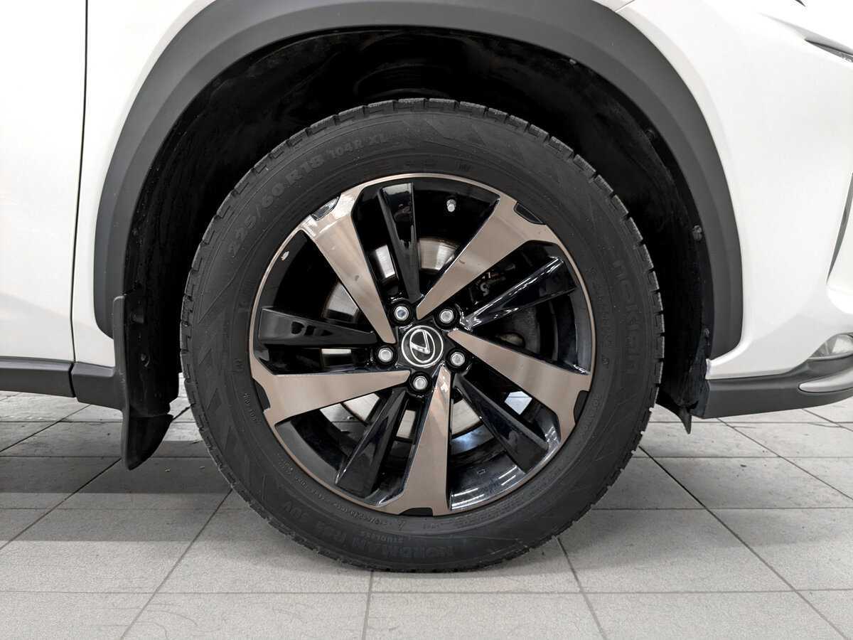 Lexus NX с пробегом — 2021 год. Фото: #17
