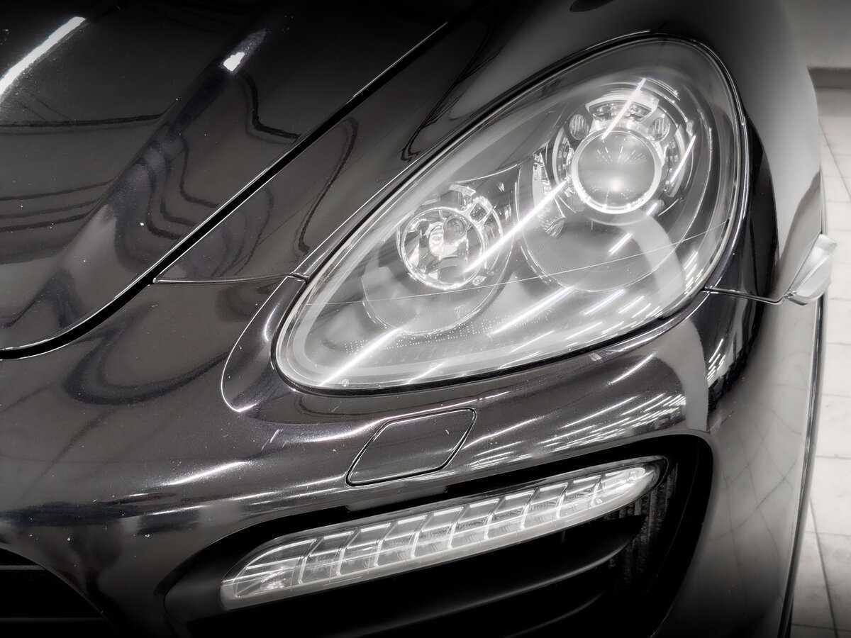 Porsche Cayenne с пробегом — 2012 год. Фото: #16