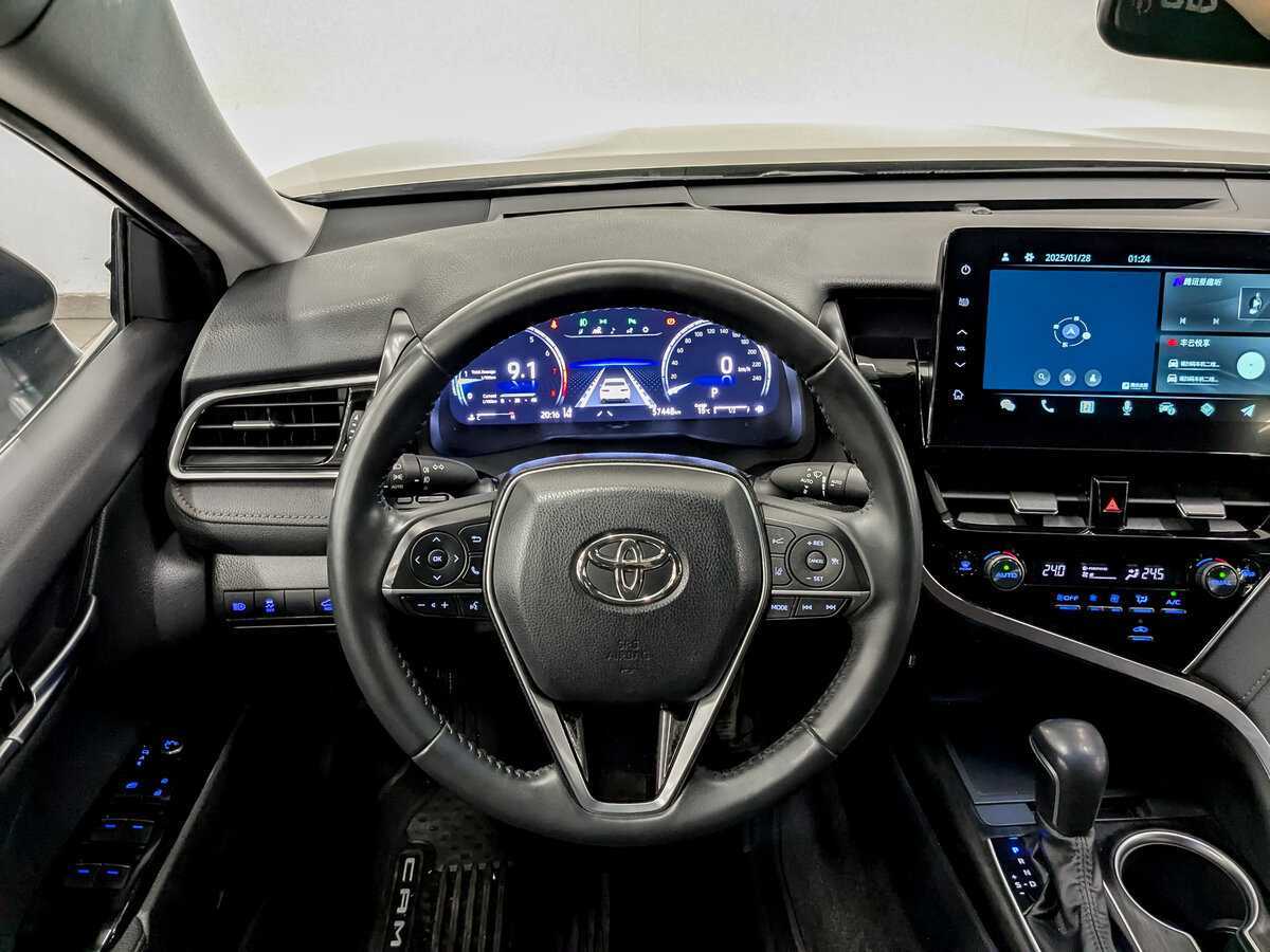 Toyota Camry с пробегом — 2022 год. Фото: #21