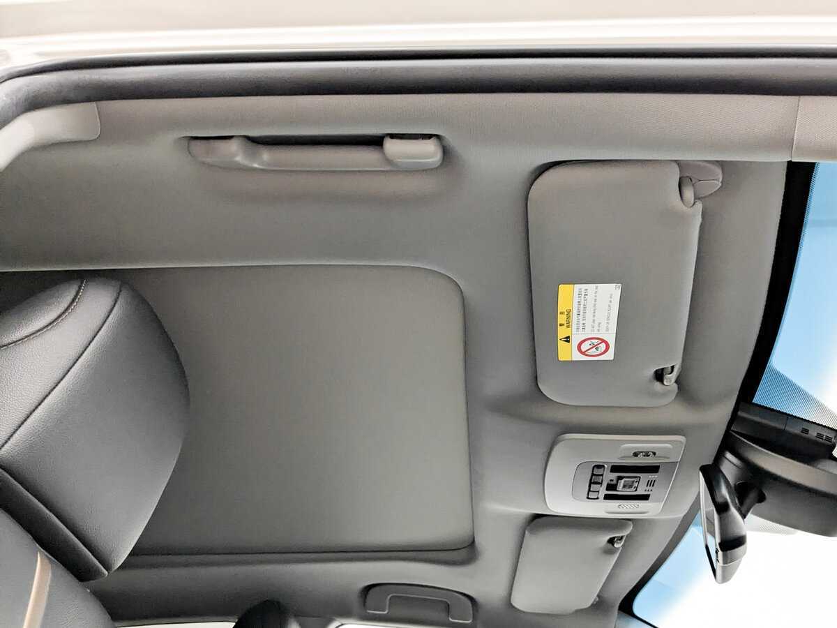 Toyota Camry с пробегом — 2022 год. Фото: #22