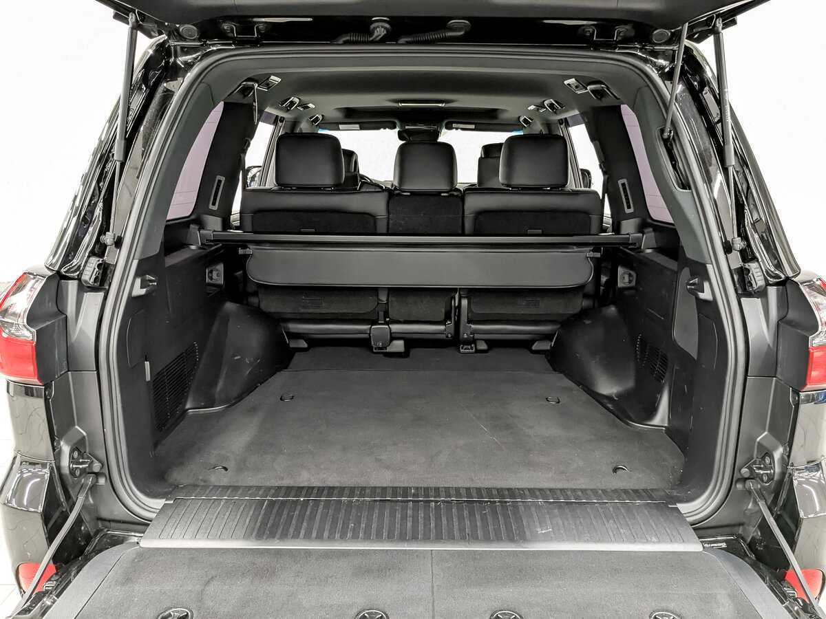 Lexus LX с пробегом — 2021 год. Фото: #9