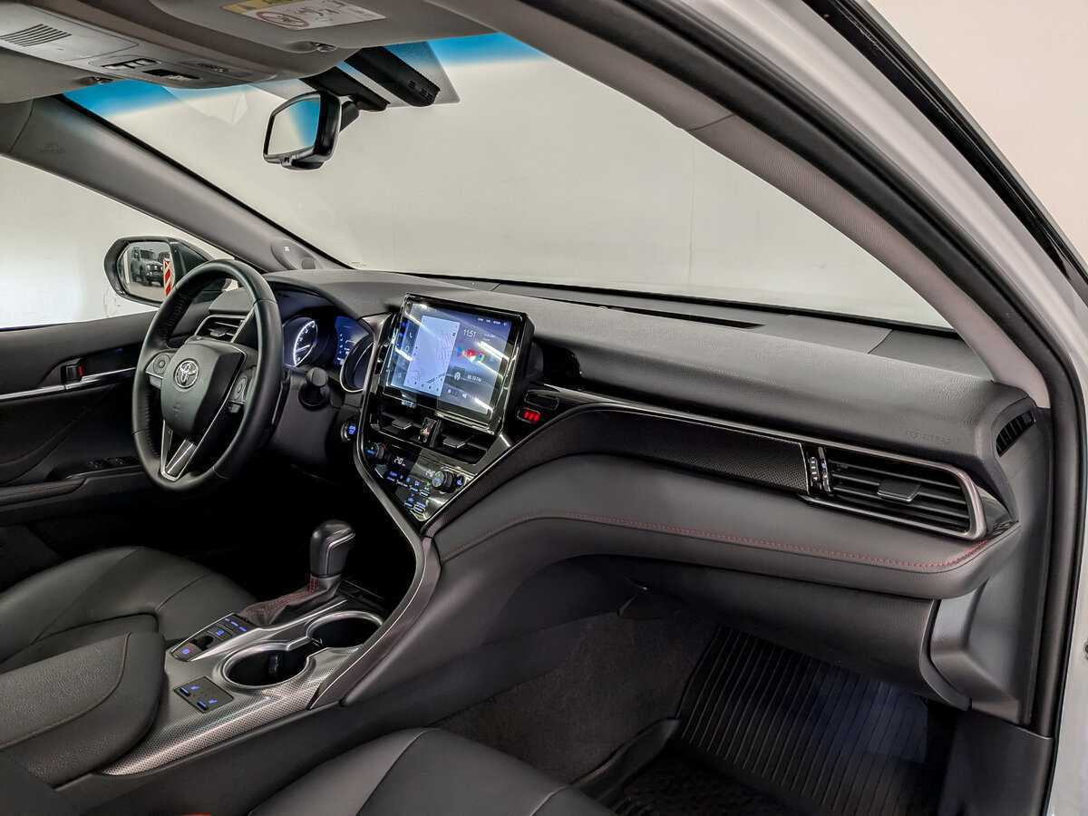 Toyota Camry с пробегом — 2022 год. Фото: #10