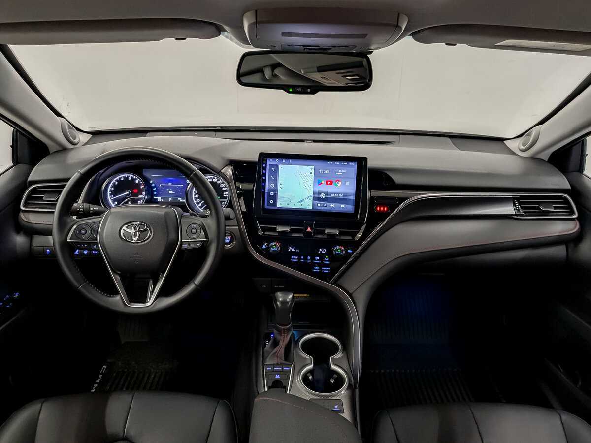 Toyota Camry с пробегом — 2022 год. Фото: #13