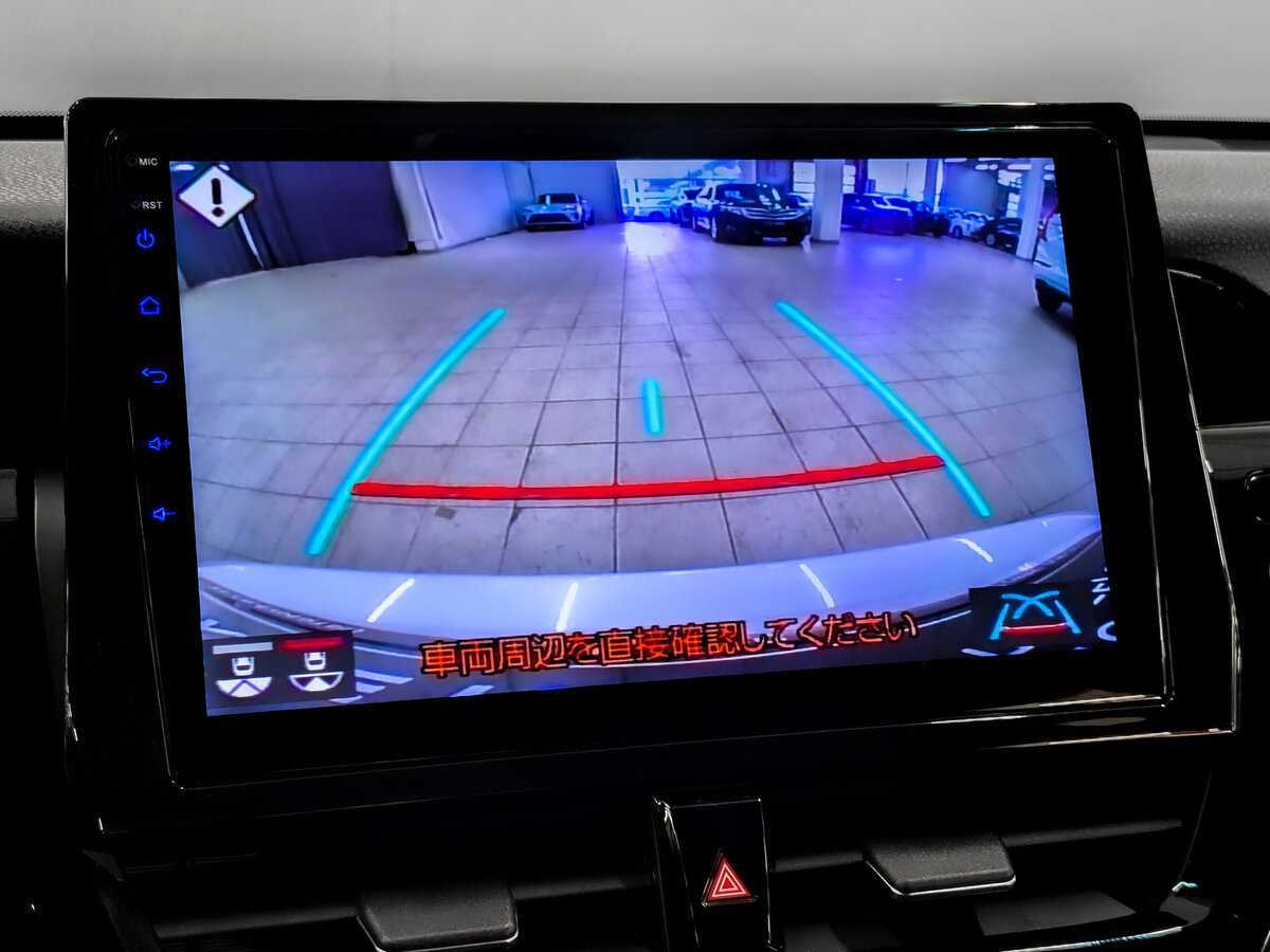 Toyota Camry с пробегом — 2022 год. Фото: #26