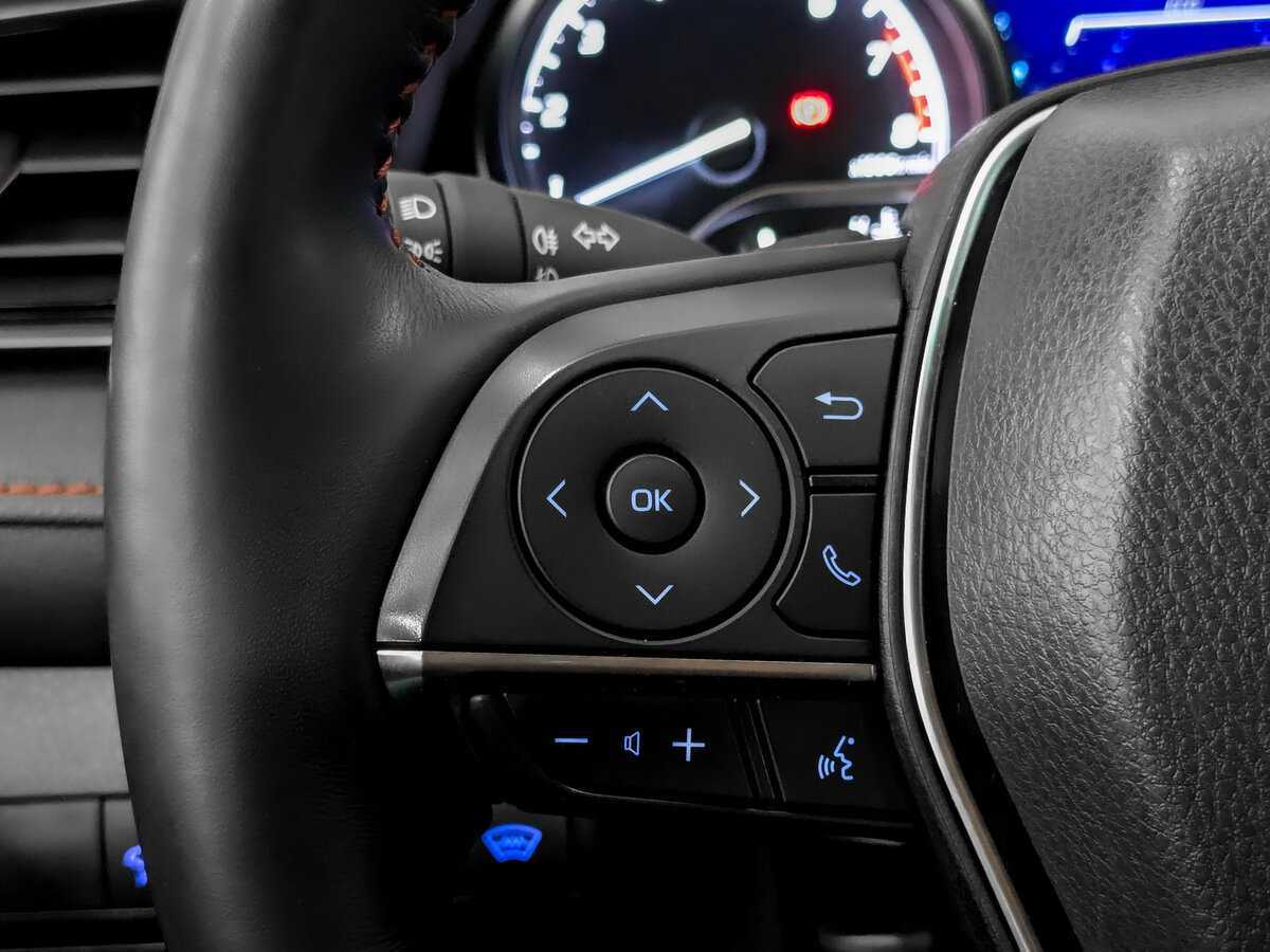 Toyota Camry с пробегом — 2022 год. Фото: #27