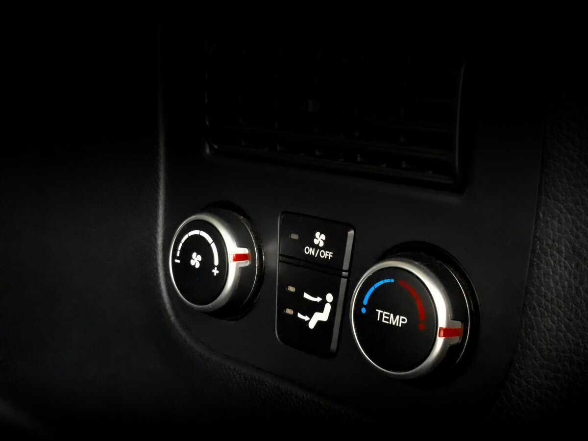 Hyundai Santa Fe с пробегом — 2015 год. Фото: #24