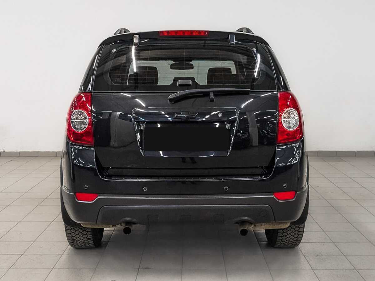 Chevrolet Captiva с пробегом — 2010 год. Фото: #5