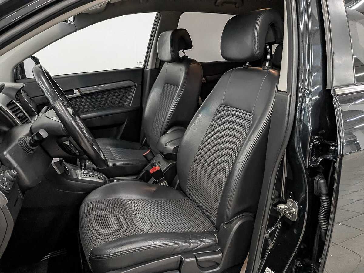 Chevrolet Captiva с пробегом — 2010 год. Фото: #19
