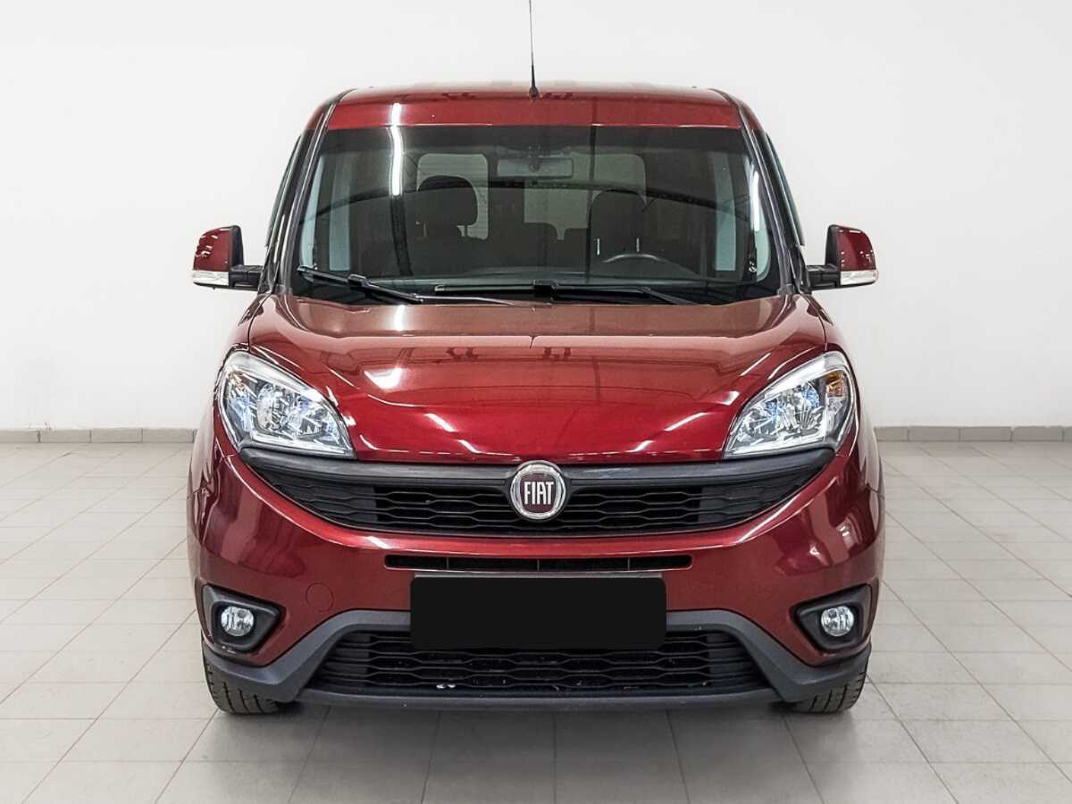 Fiat Doblo с пробегом — 2017 год. Фото: #1