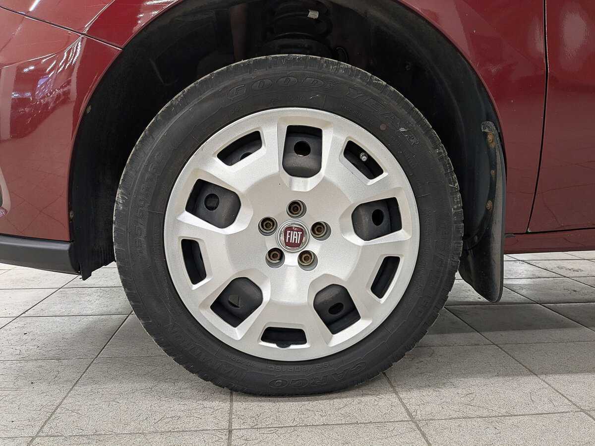 Fiat Doblo с пробегом — 2017 год. Фото: #11