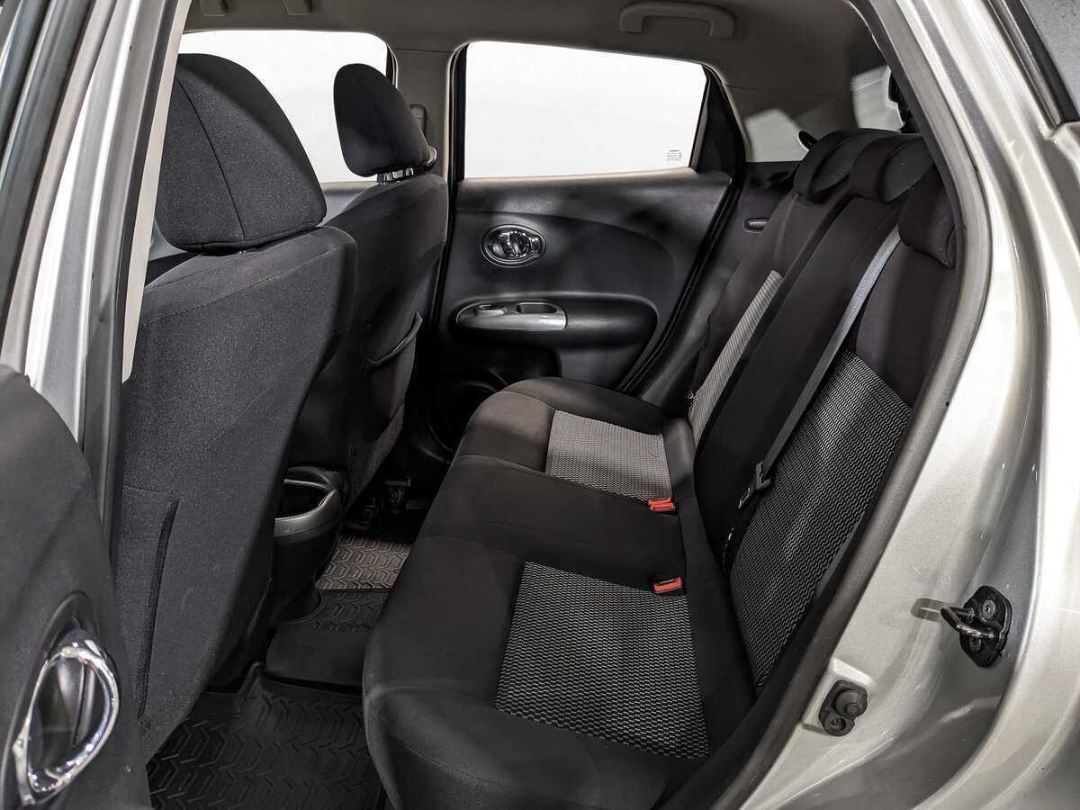 Nissan Juke с пробегом — 2015 год. Фото: #15