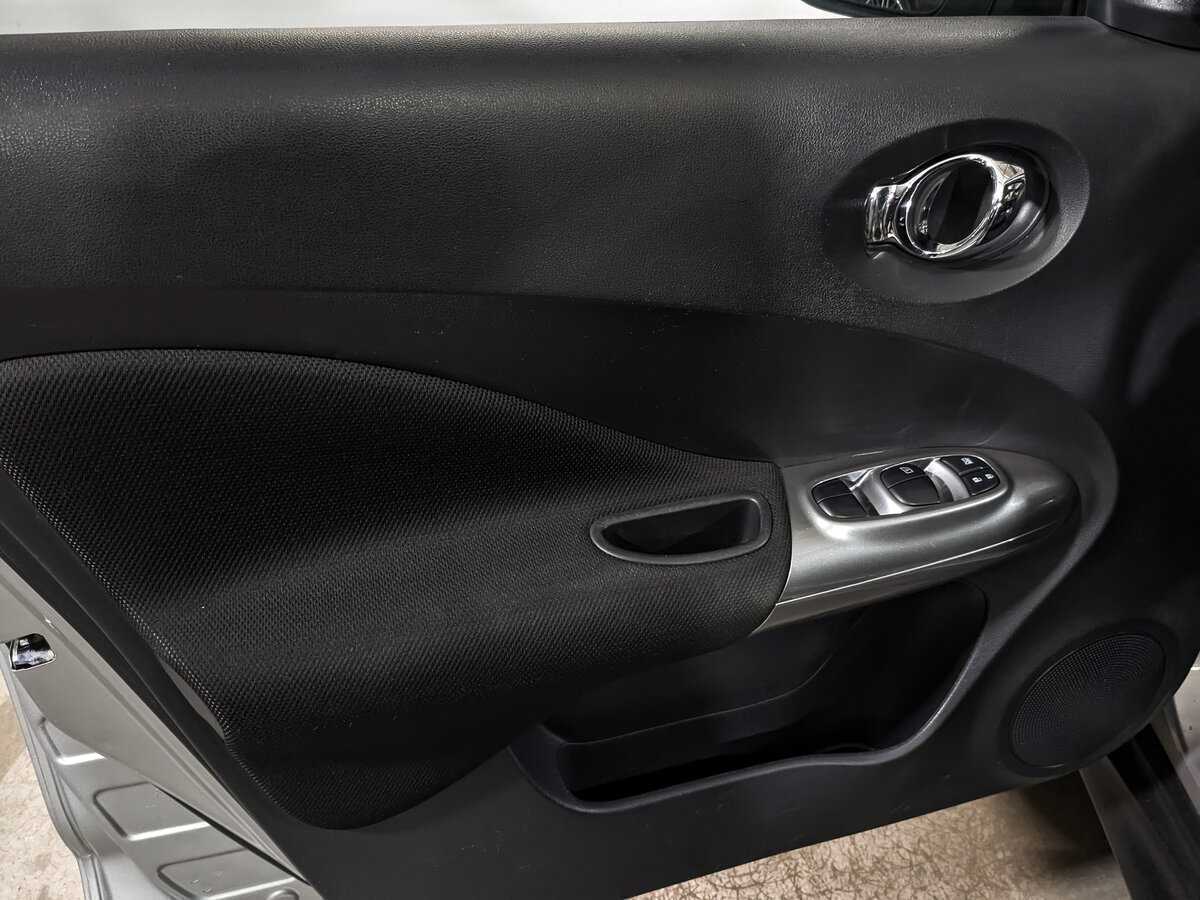 Nissan Juke с пробегом — 2015 год. Фото: #16