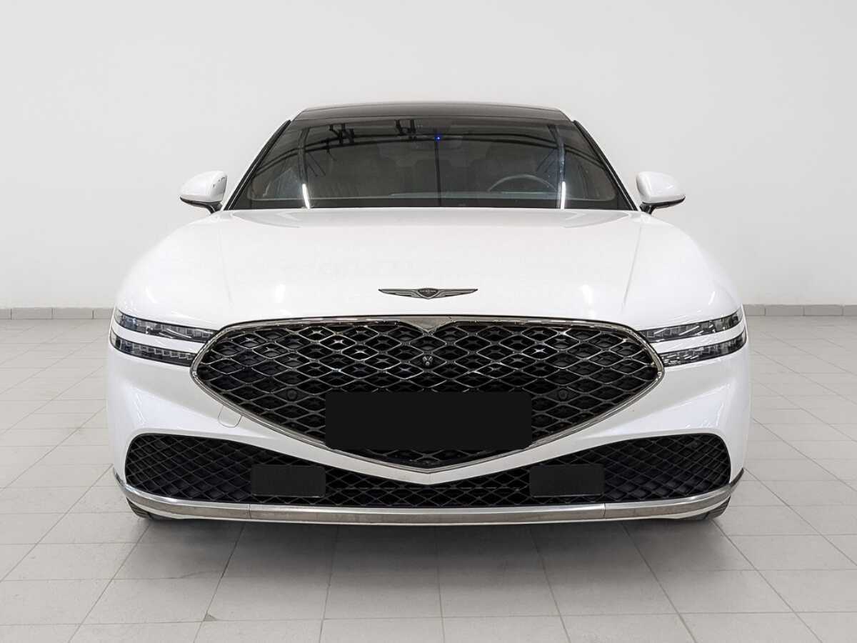 Genesis G90 с пробегом — 2022 год. Фото: #1