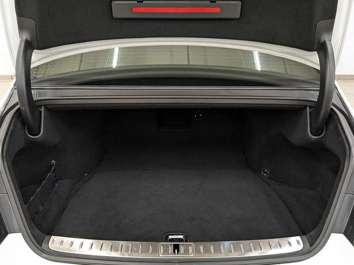 Genesis G90 с пробегом — 2022 год. Фото: #9