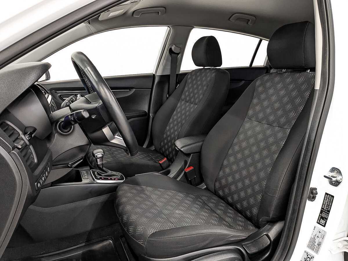 Kia Rio с пробегом — 2020 год. Фото: #19