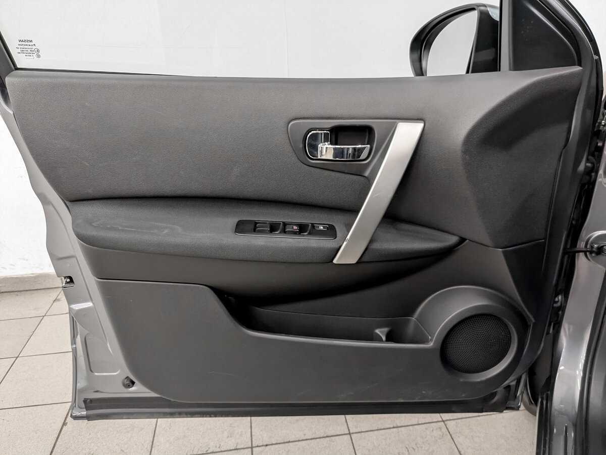 Nissan Qashqai с пробегом — 2011 год. Фото: #18