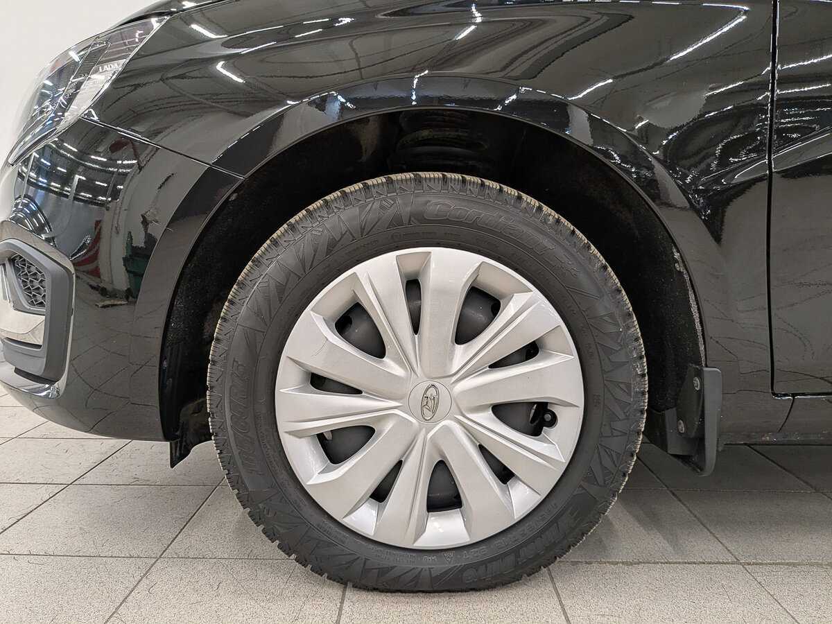 Lada (ВАЗ) Vesta с пробегом — 2024 год. Фото: #11