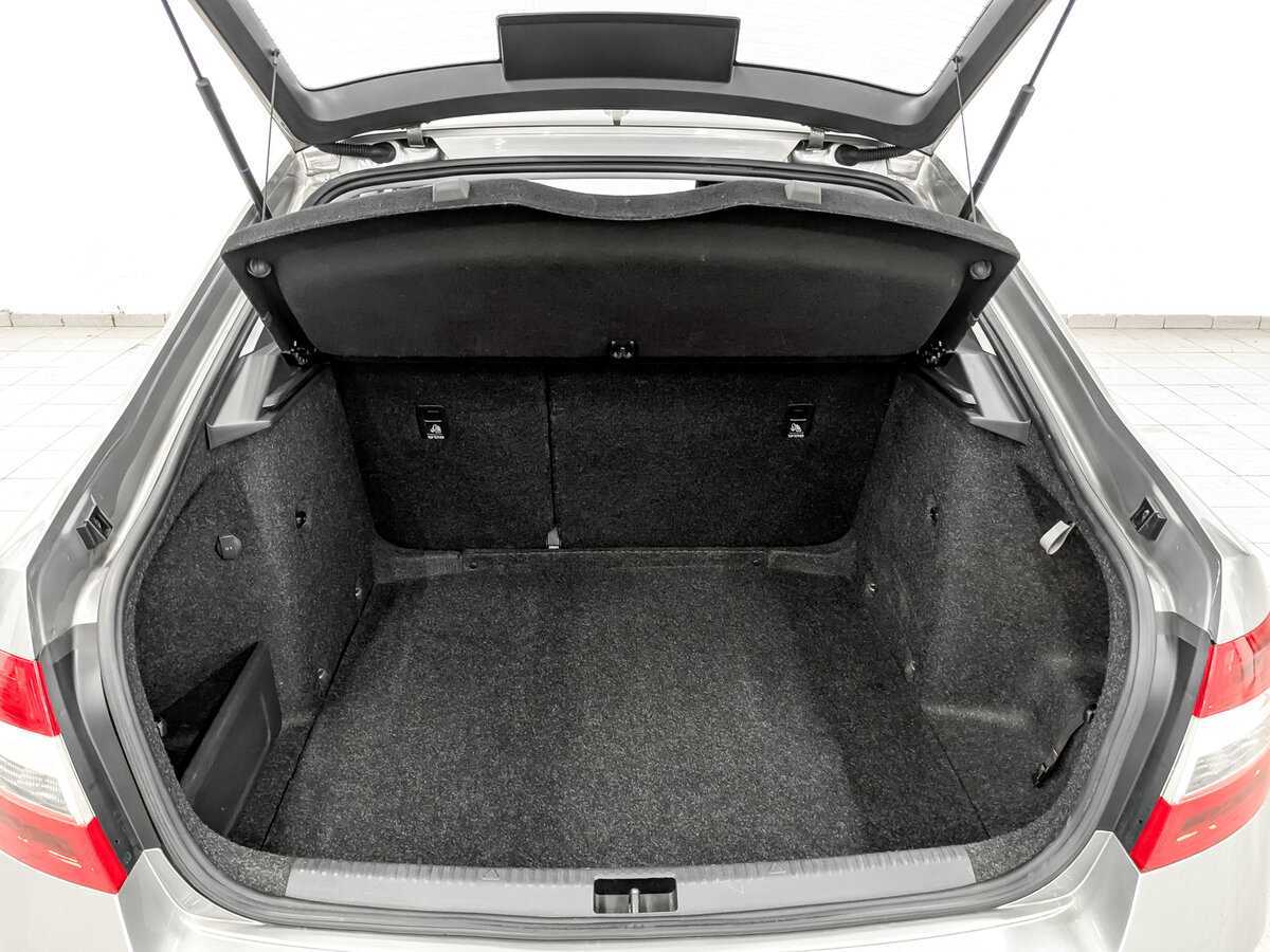 Skoda Octavia с пробегом — 2020 год. Фото: #9