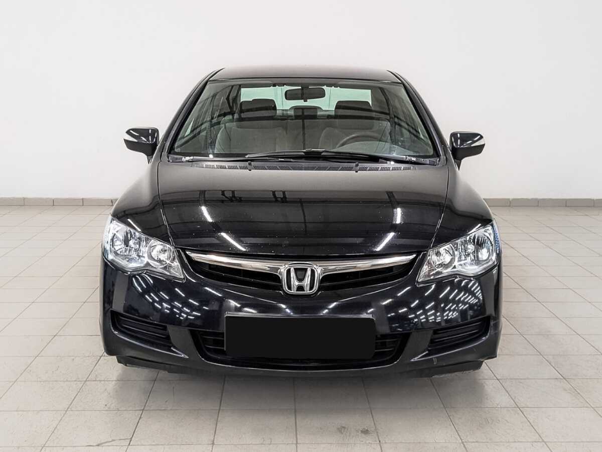 Honda Civic с пробегом — 2008 год. Фото: #1