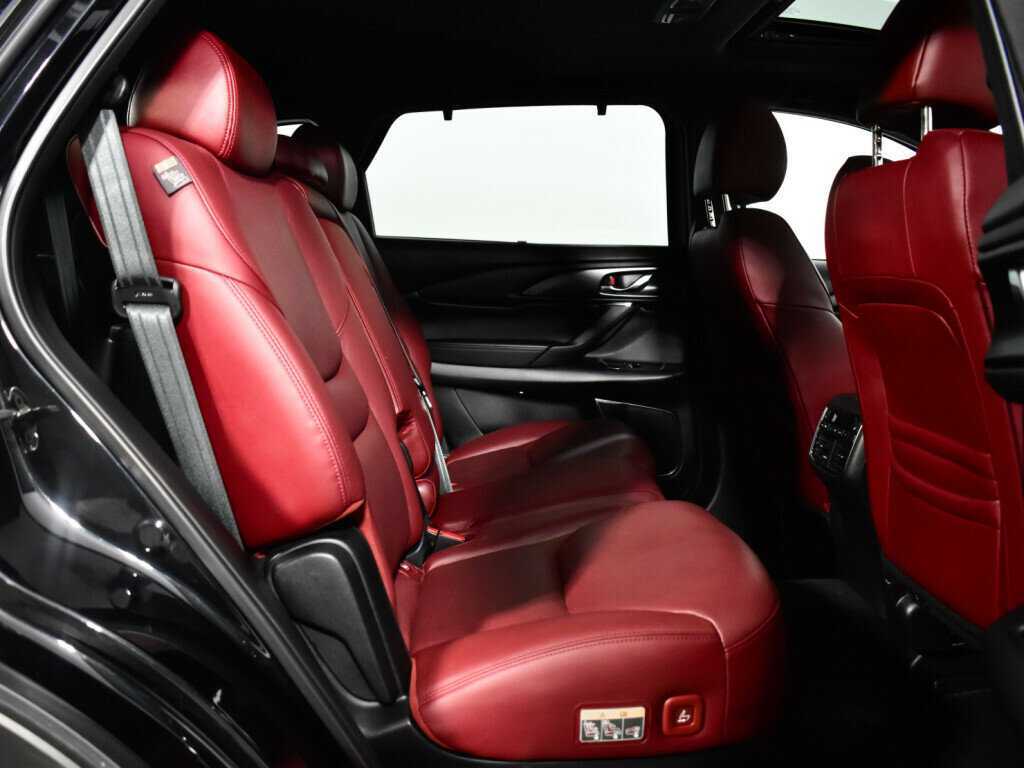 Mazda CX-9 с пробегом — 2021 год. Фото: #9