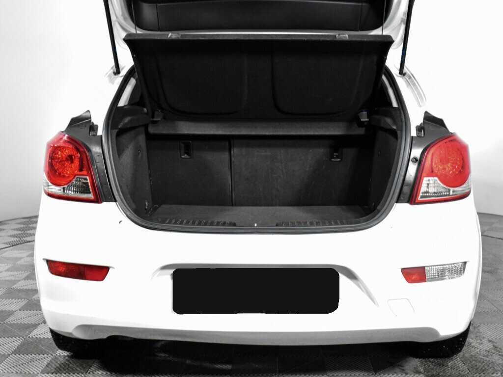 Chevrolet Cruze с пробегом — 2012 год. Фото: #17