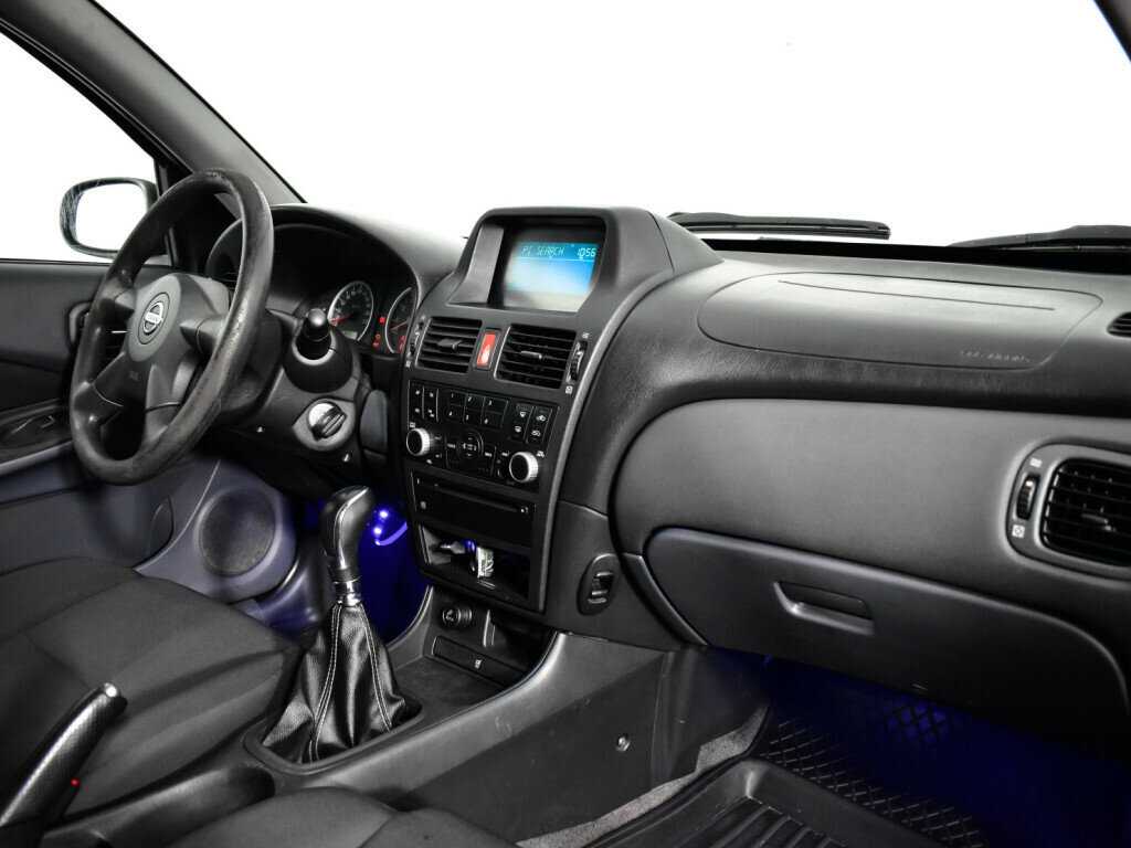 Nissan Almera с пробегом — 2006 год. Фото: #8