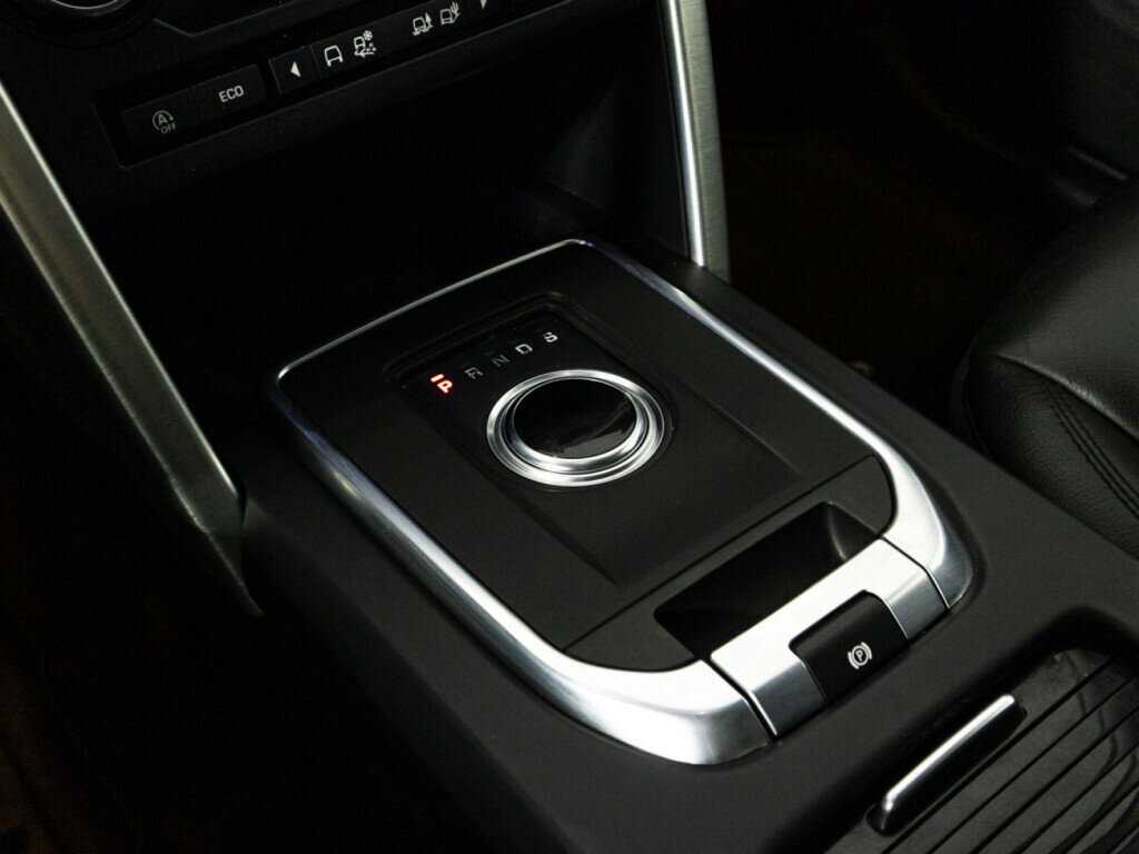 Land Rover Discovery Sport с пробегом — 2019 год. Фото: #19