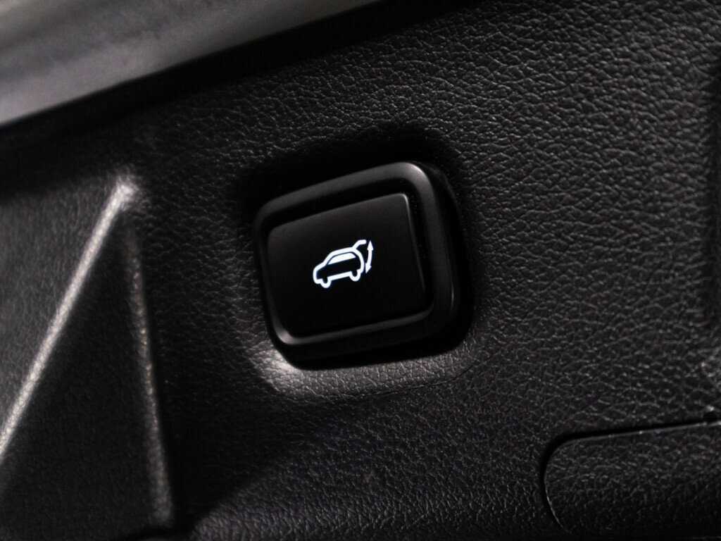 Hyundai Santa Fe с пробегом — 2021 год. Фото: #14