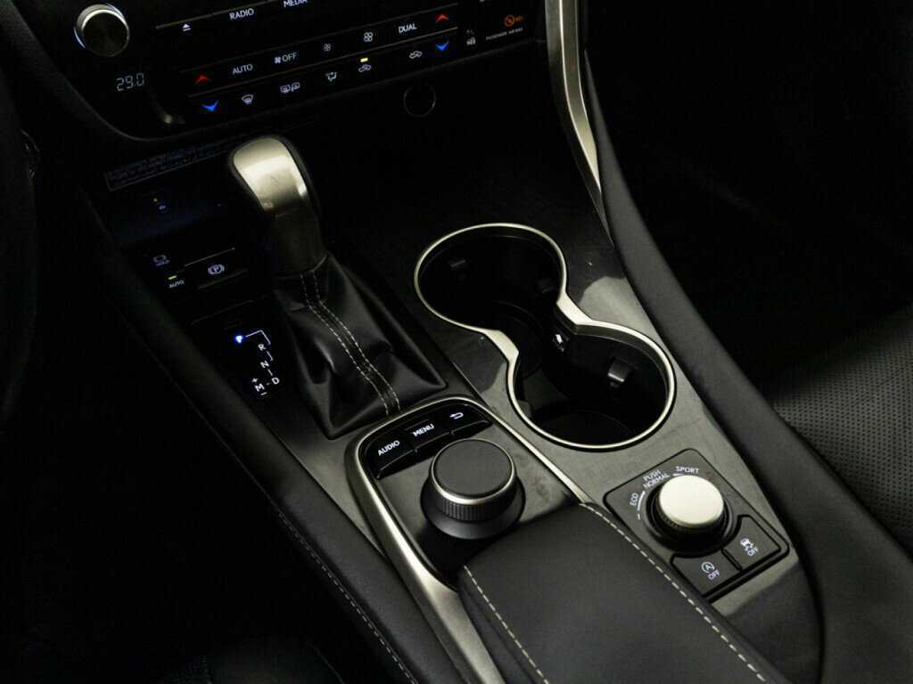 Lexus RX с пробегом — 2019 год. Фото: #20