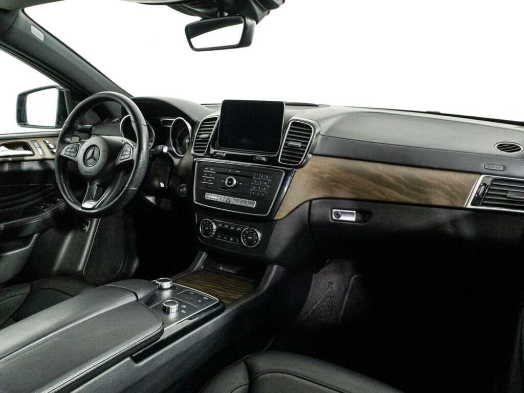 Mercedes-Benz GLE Coupe с пробегом — 2016 год. Фото: #8