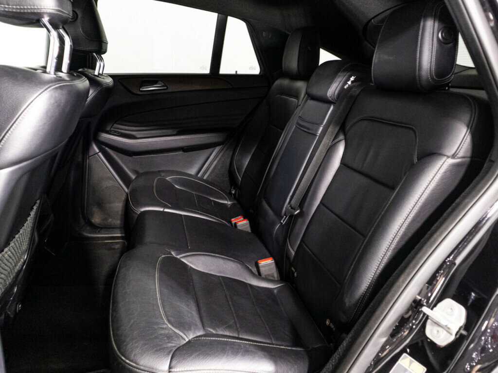 Mercedes-Benz GLE Coupe с пробегом — 2016 год. Фото: #9