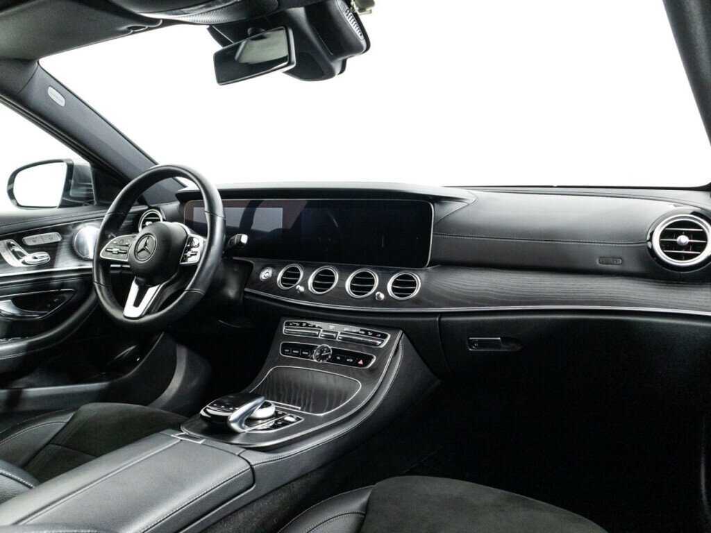 Mercedes-Benz E-Класс с пробегом — 2018 год. Фото: #8