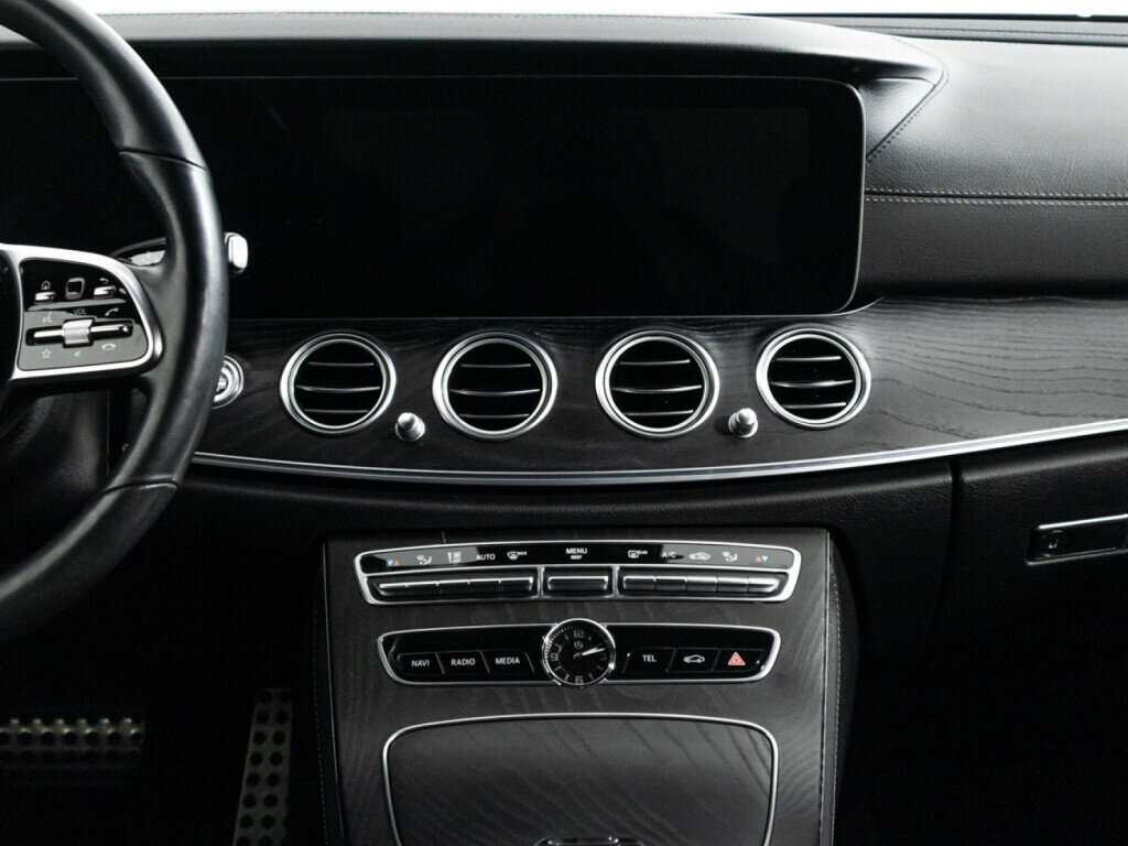 Mercedes-Benz E-Класс с пробегом — 2018 год. Фото: #13