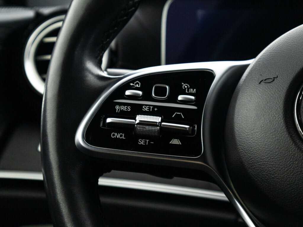 Mercedes-Benz E-Класс с пробегом — 2018 год. Фото: #23