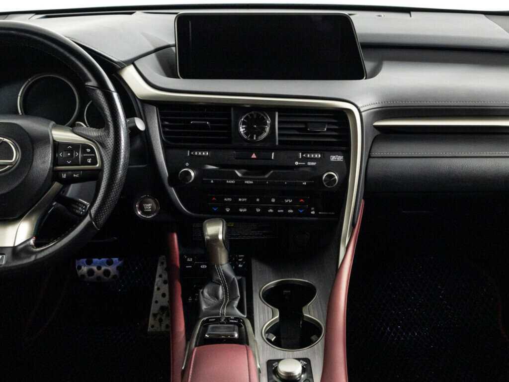 Lexus RX с пробегом — 2017 год. Фото: #11