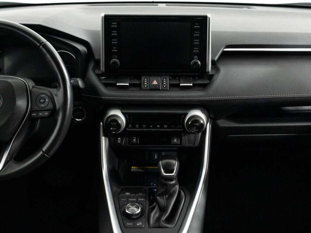 Toyota RAV4 с пробегом — 2022 год. Фото: #13