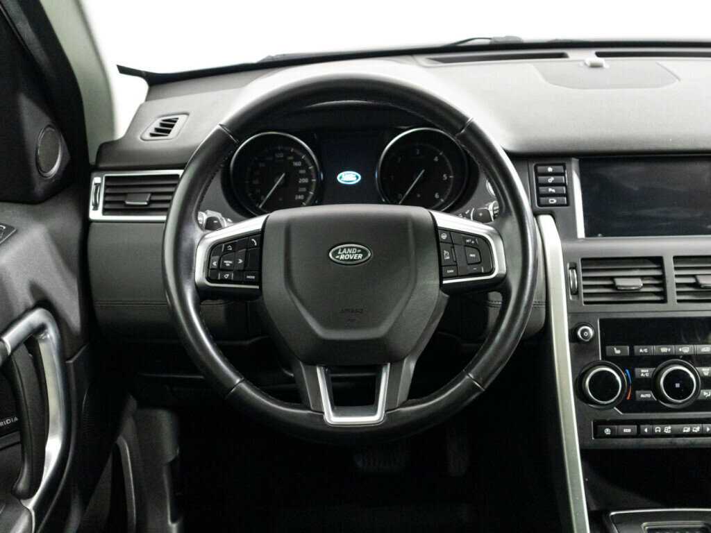 Land Rover Discovery Sport с пробегом — 2019 год. Фото: #13