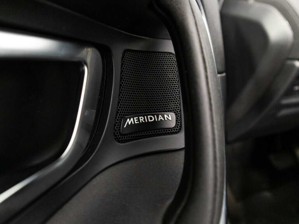 Land Rover Discovery Sport с пробегом — 2019 год. Фото: #17