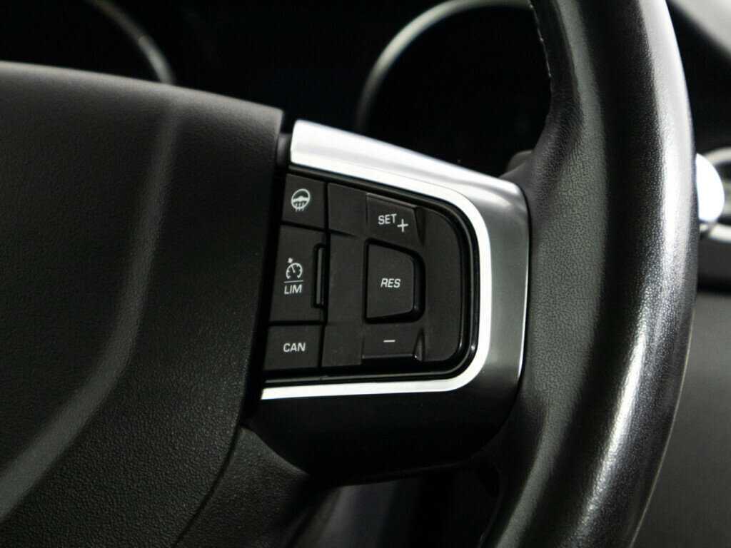 Land Rover Discovery Sport с пробегом — 2019 год. Фото: #19
