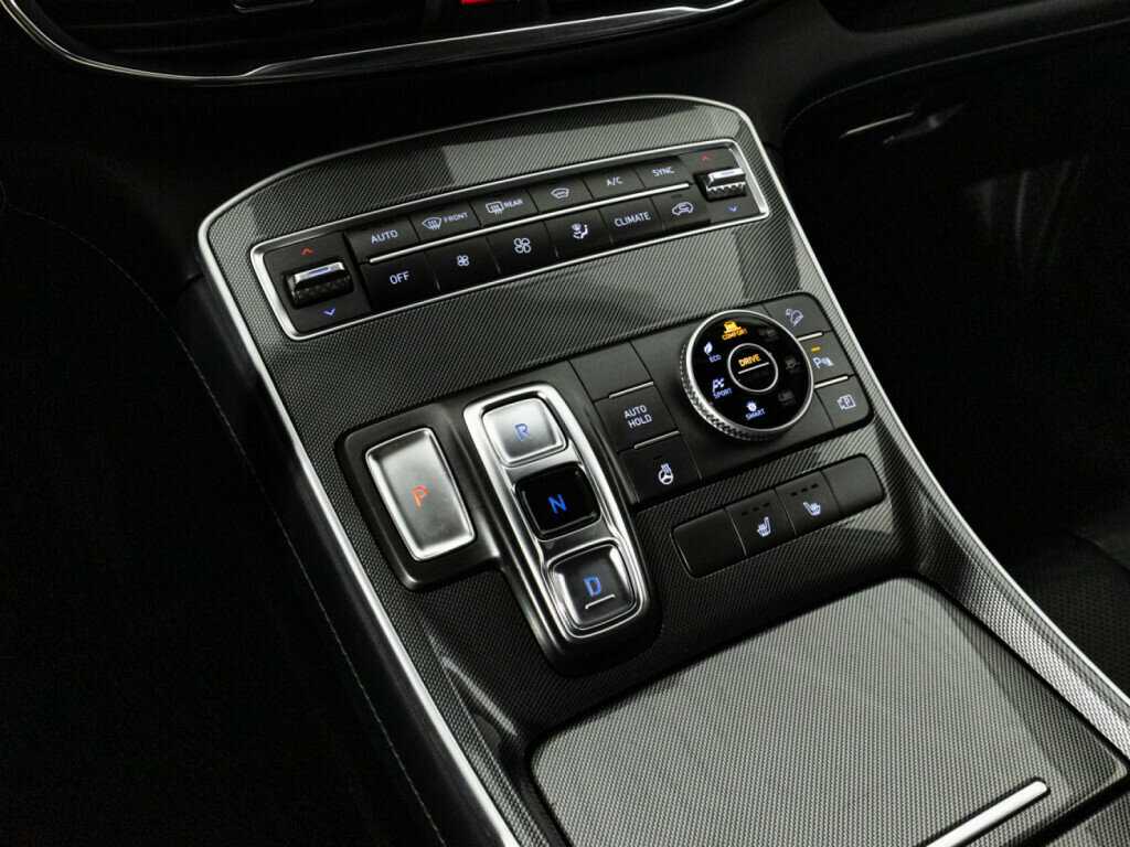 Hyundai Santa Fe с пробегом — 2021 год. Фото: #17