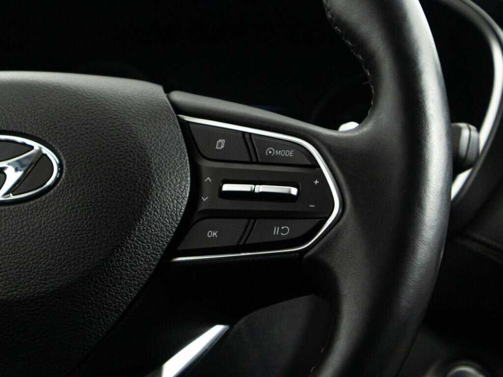 Hyundai Santa Fe с пробегом — 2021 год. Фото: #21