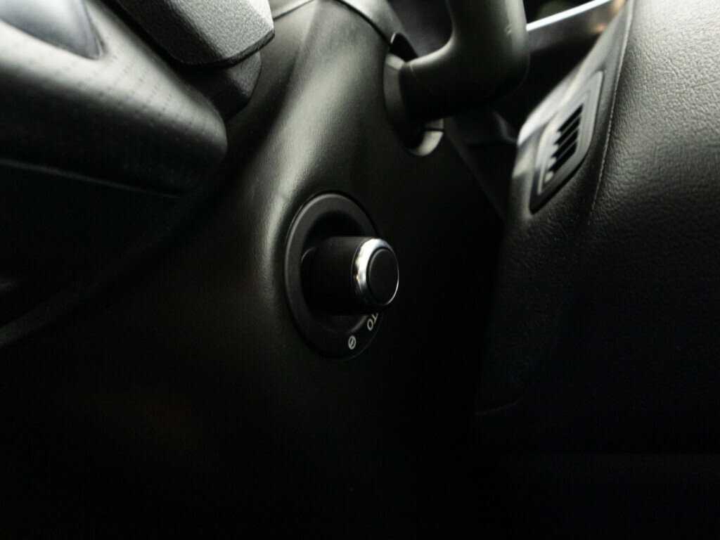 Land Rover Range Rover Sport с пробегом — 2018 год. Фото: #25