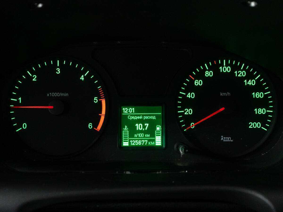 УАЗ Patriot с пробегом — 2016 год. Фото: #11