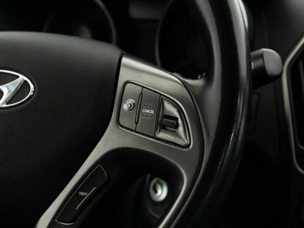 Hyundai ix35 с пробегом — 2015 год. Фото: #17