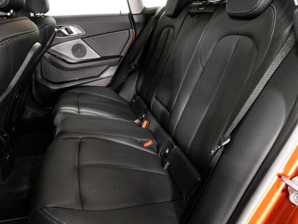 BMW 2 серии с пробегом — 2023 год. Фото: #9