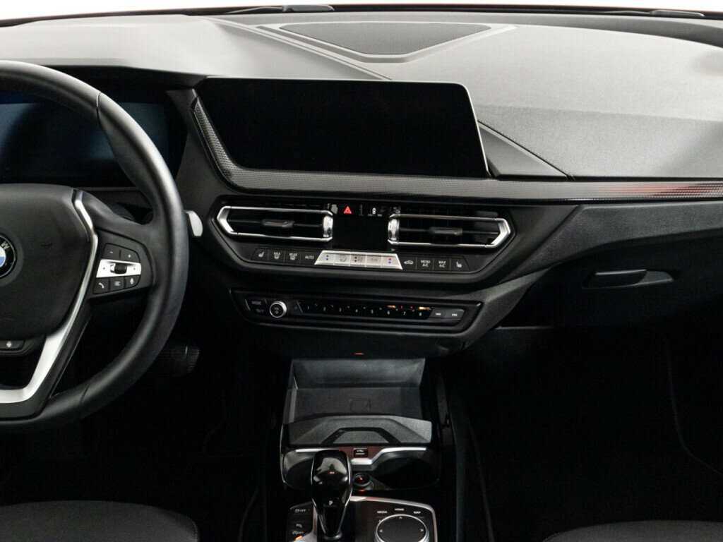 BMW 2 серии с пробегом — 2023 год. Фото: #13