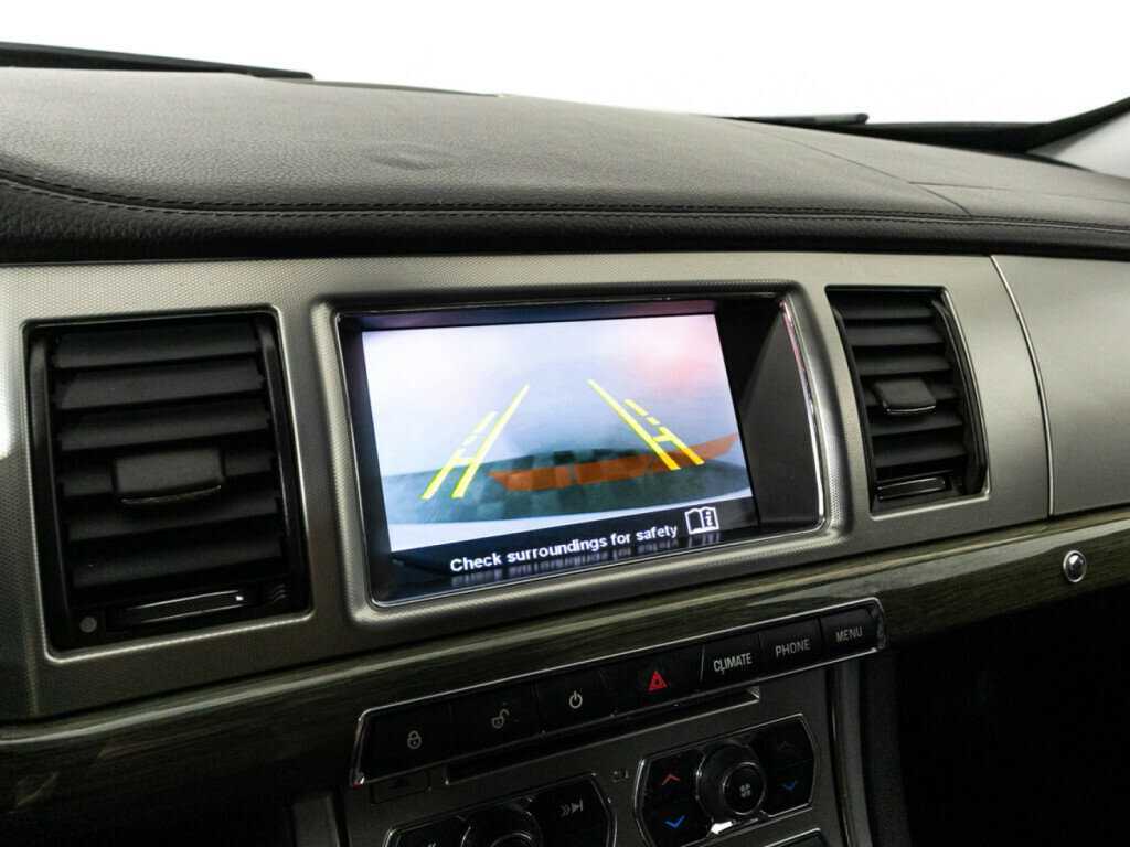 Jaguar XF с пробегом — 2014 год. Фото: #16