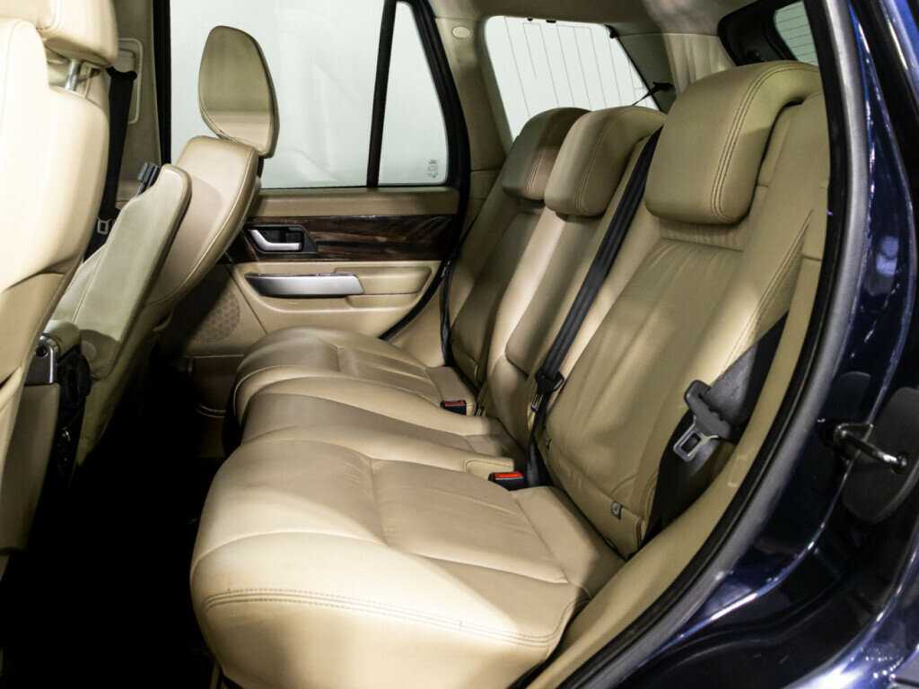 Land Rover Range Rover Sport с пробегом — 2008 год. Фото: #9