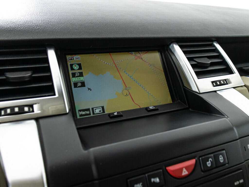 Land Rover Range Rover Sport с пробегом — 2008 год. Фото: #16