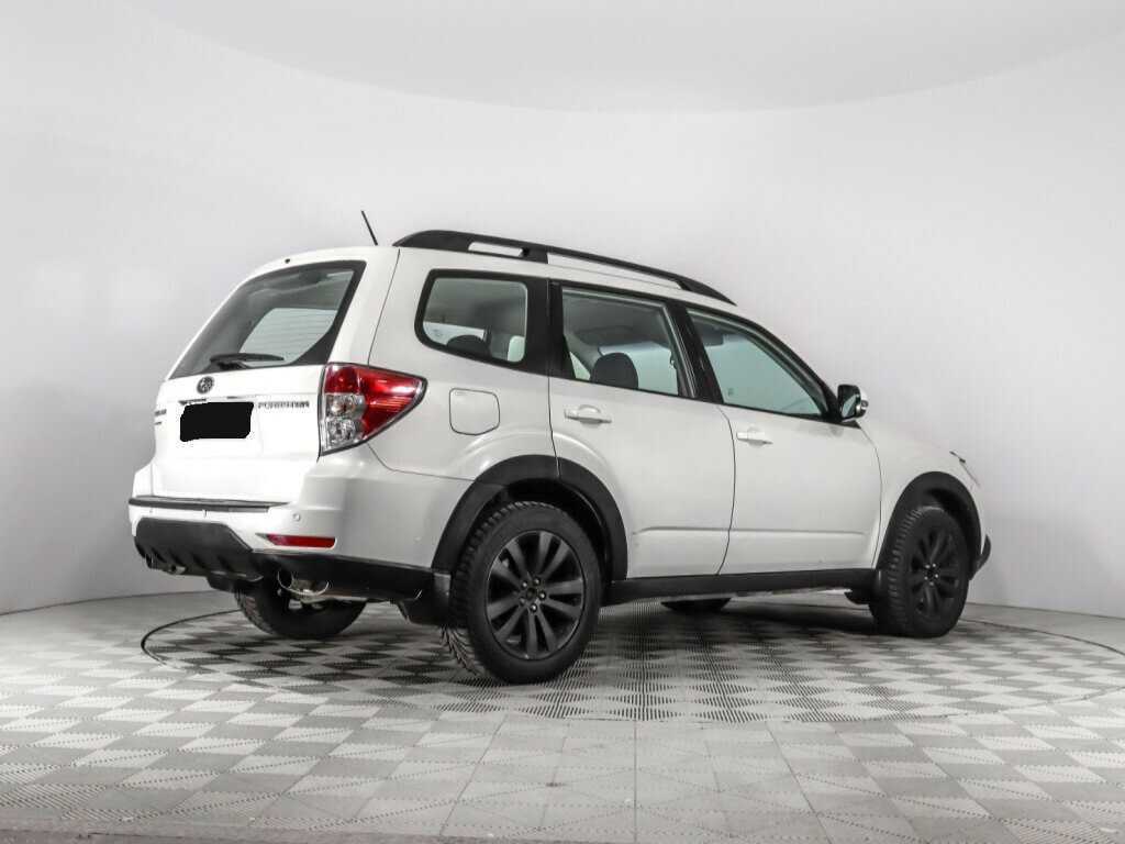 Subaru Forester с пробегом — 2011 год. Фото: #4